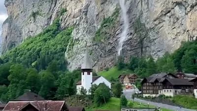 قطار سويسرا الخلاب